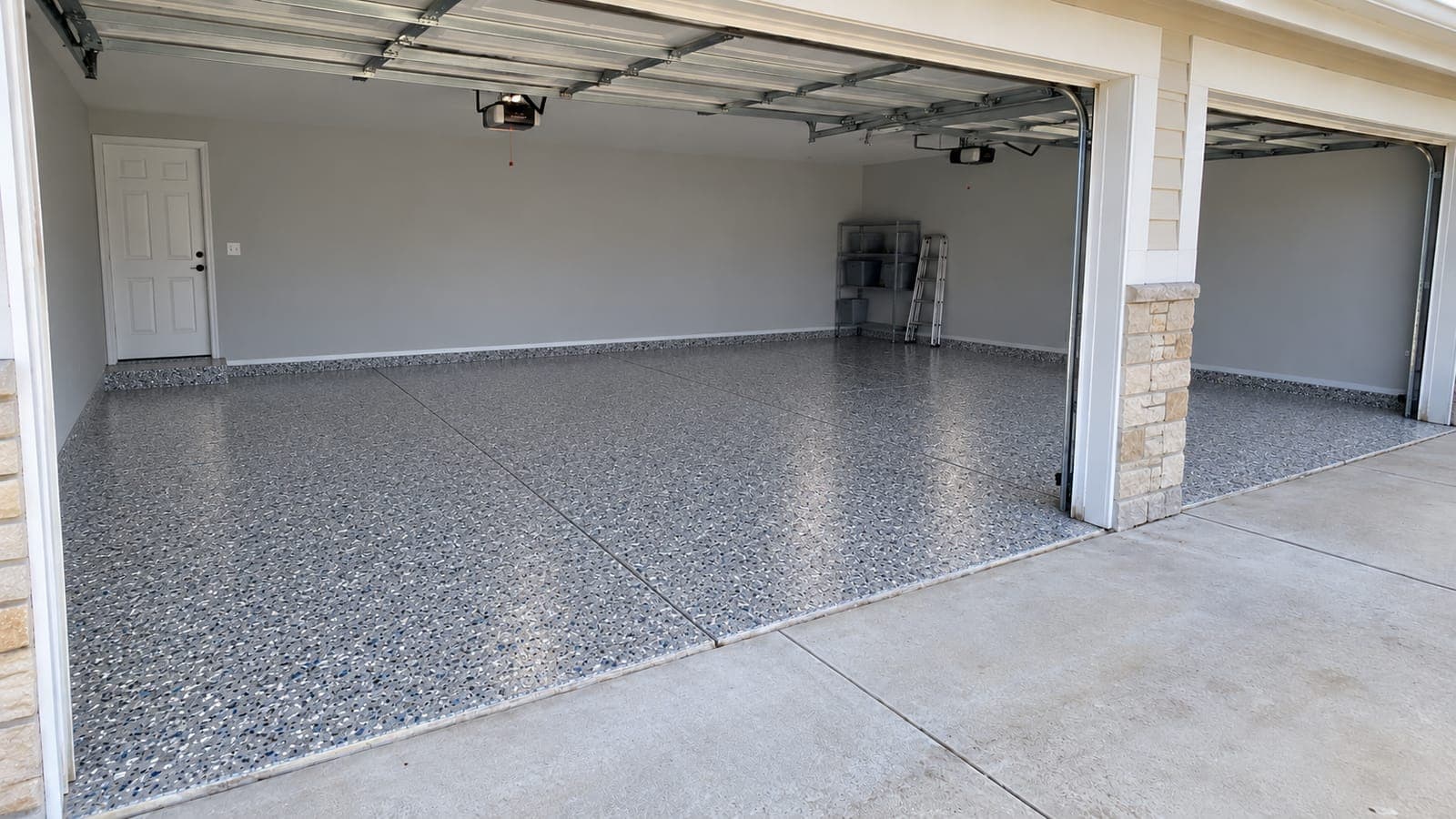 The same garage floor after a full-flake coating